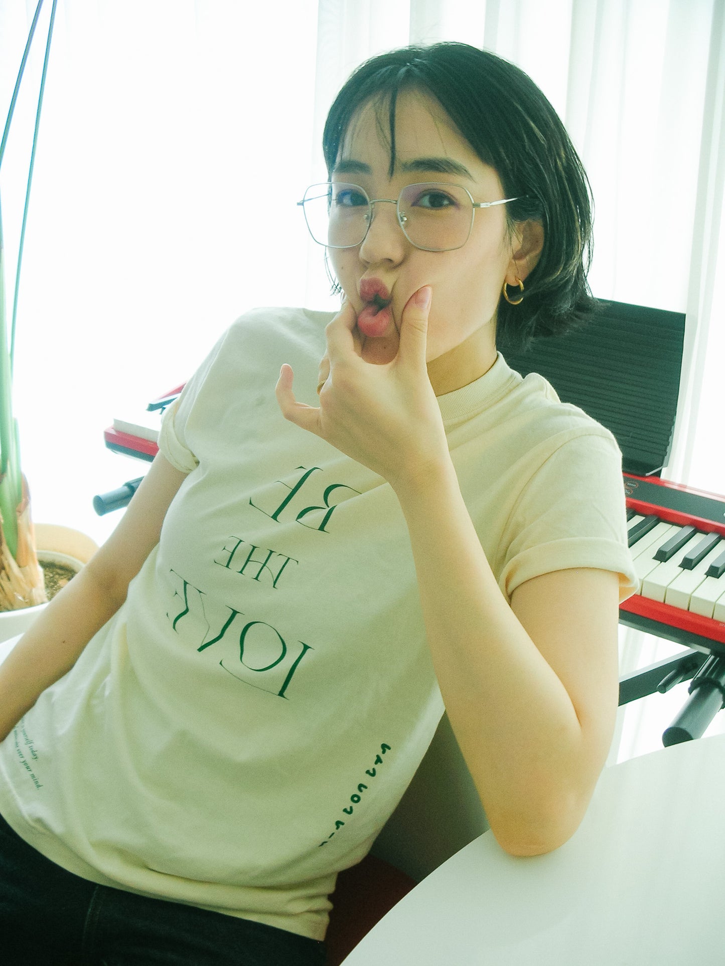 Be The Love T-shirt　オフホワイト　Sサイズ